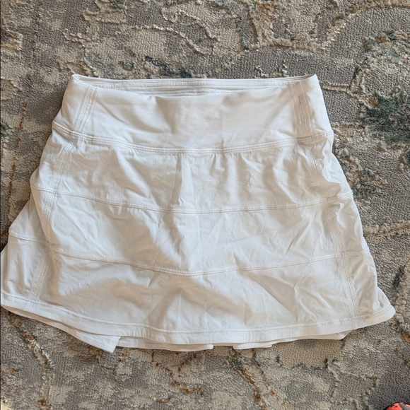 Lululemon pace rival skirt - Picture 2 of 3